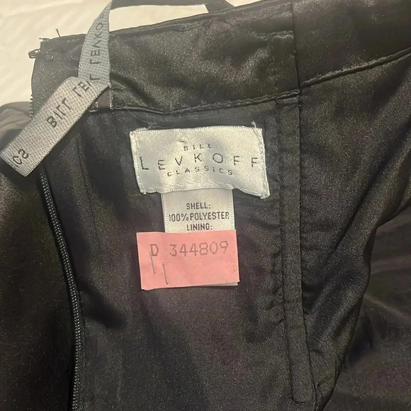 Bill Levkoff Classics Women’s Black Scuba Satin Ruched Dress Built in Bra Sz 14 - Picture 5 of 8